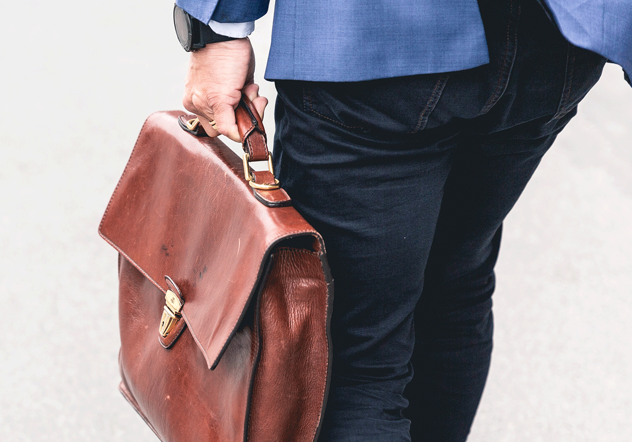 Prevent-customers-from-leaving-with-predictive-churn-scoring